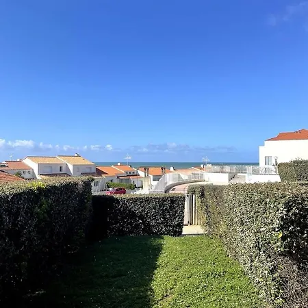 Résidence Avec Piscine - Vue