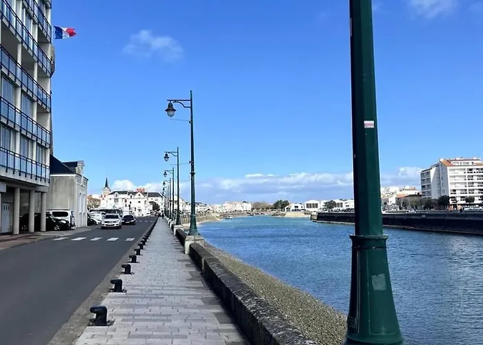 Avec Piscine - Vue * Les Sables-dʼOlonne